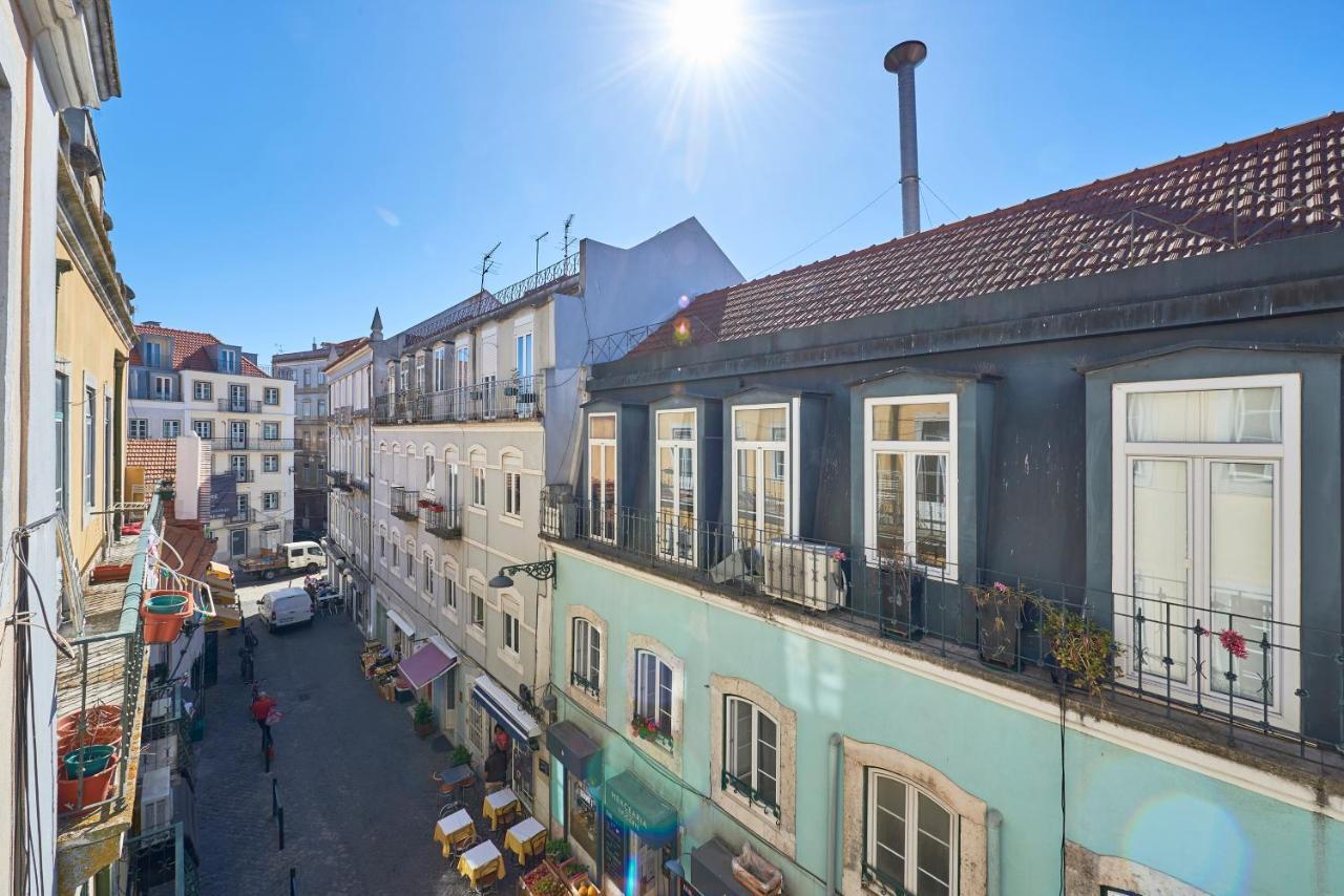 Elegant Riverview Apartment In Historical Lisboa Exteriér fotografie